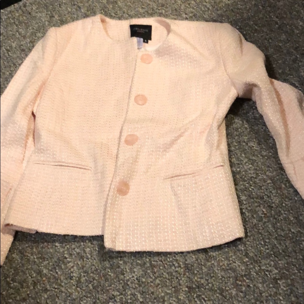 New tag on top by Helene London size S